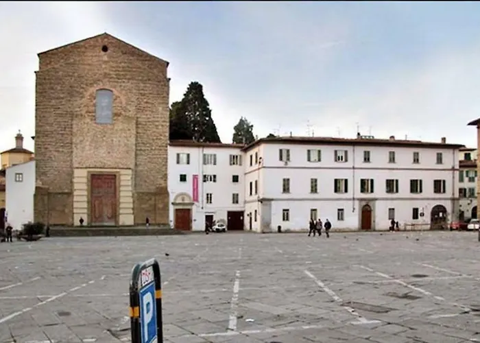 Piazza Del Carmine *